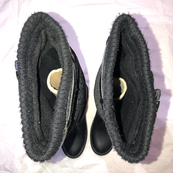 DKNY CASCADE BLACK MONOGRAM RAIN BOOT - Picture 5 of 7